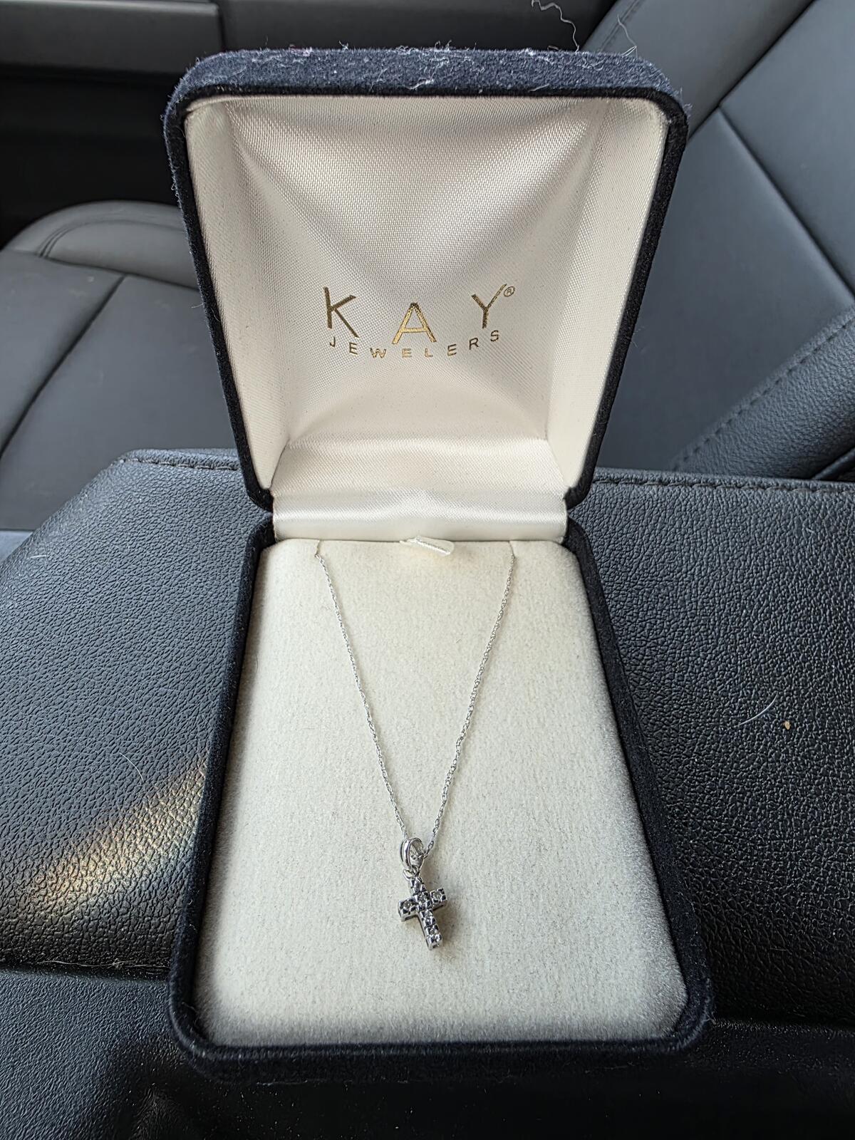 Kay Jewelers diamond 10k white gold Cross Pendant Necklace