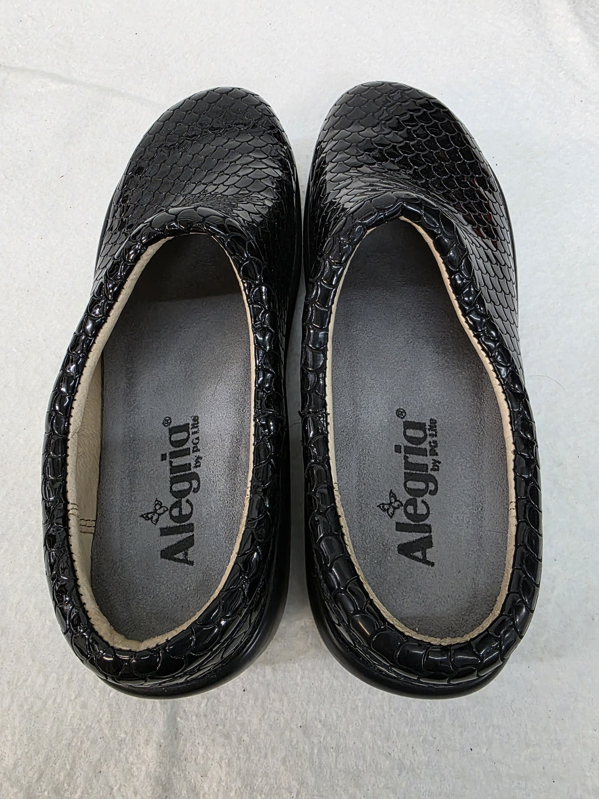 Alegria Women's Black Patent Leather Slip-On Shoes Size 37