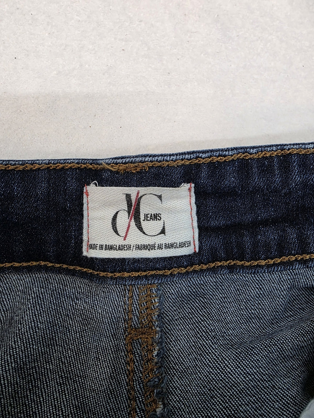 dc jeans Dark Blue Denim Shorts Size 14