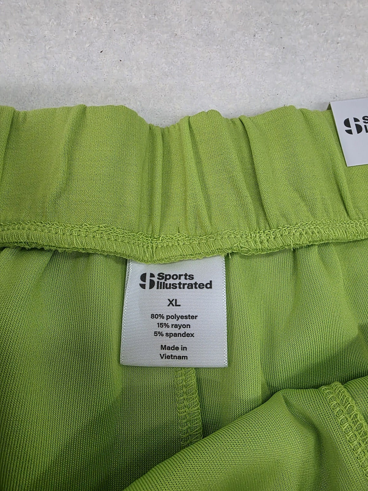 Sports Illustrated Lime Green Athletic Shorts XL