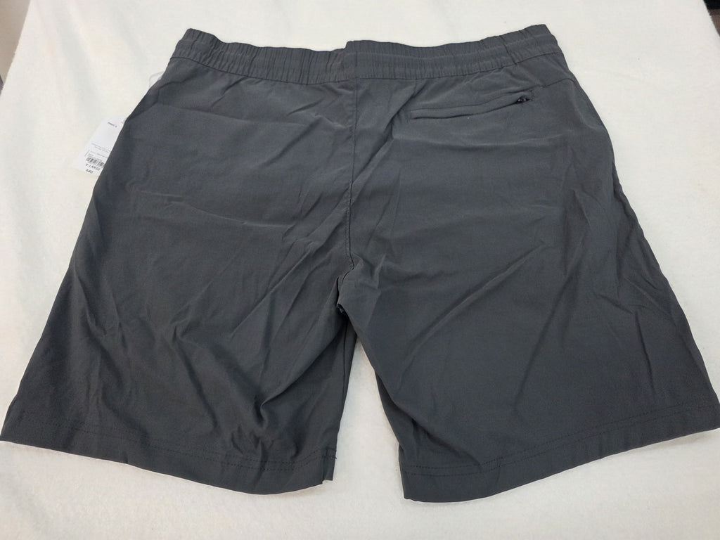 Stylus Men's XL Black Shorts with 8" Inseam