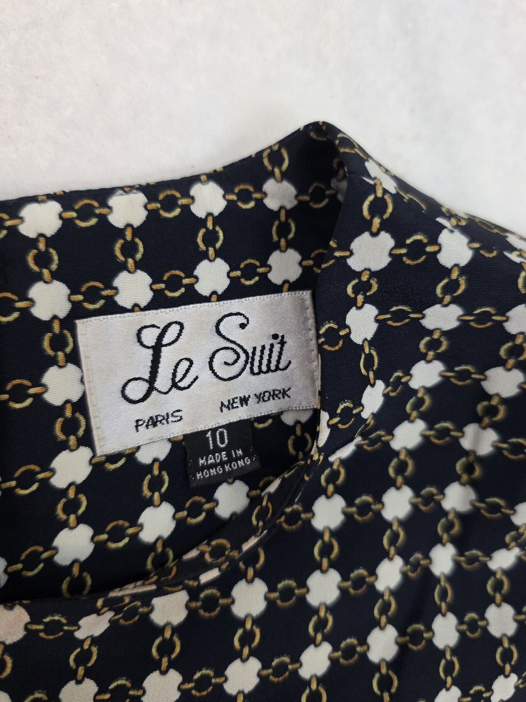 Le Suit Black and White Polyester Two-Piece Set Size 10