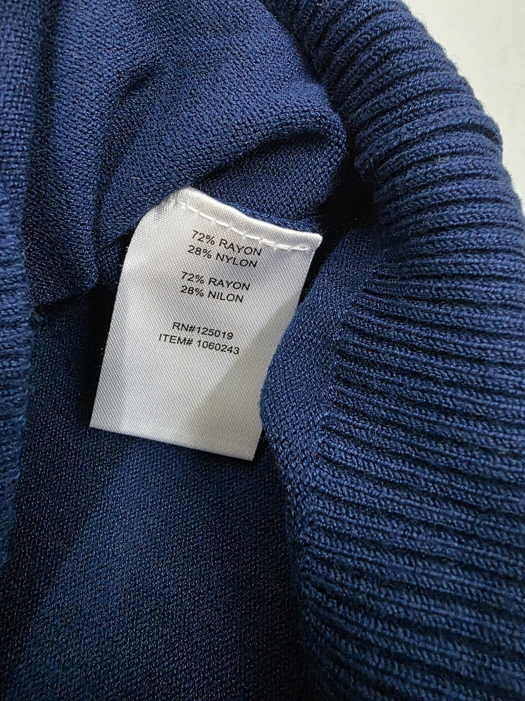 Joseph A Navy Blue Turtleneck Sweater Size Large
